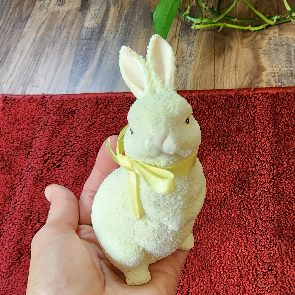 Snowbabies Bunny Rabbit - Picture 3 of 6